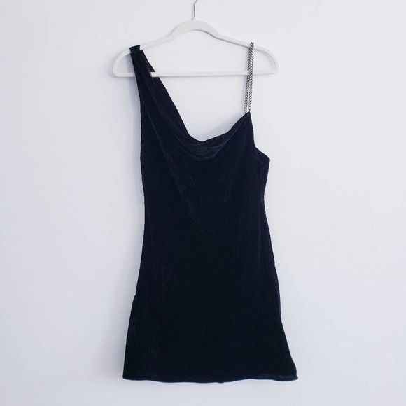 Zara Chain Strap Black Velvet Dress Medium - Picture 4 of 7